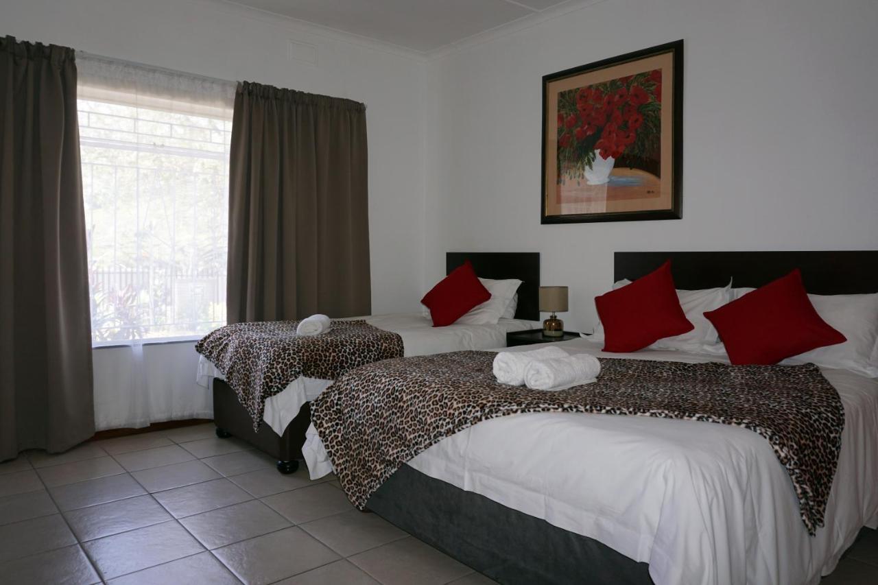 Sheba Rock Guesthouse Mbombela ภายนอก รูปภาพ